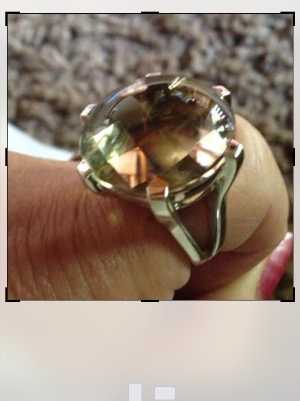 Mischa Marie 925 Sterling Silver Champagne gold
Topaz Statement Ring! 💍 to love